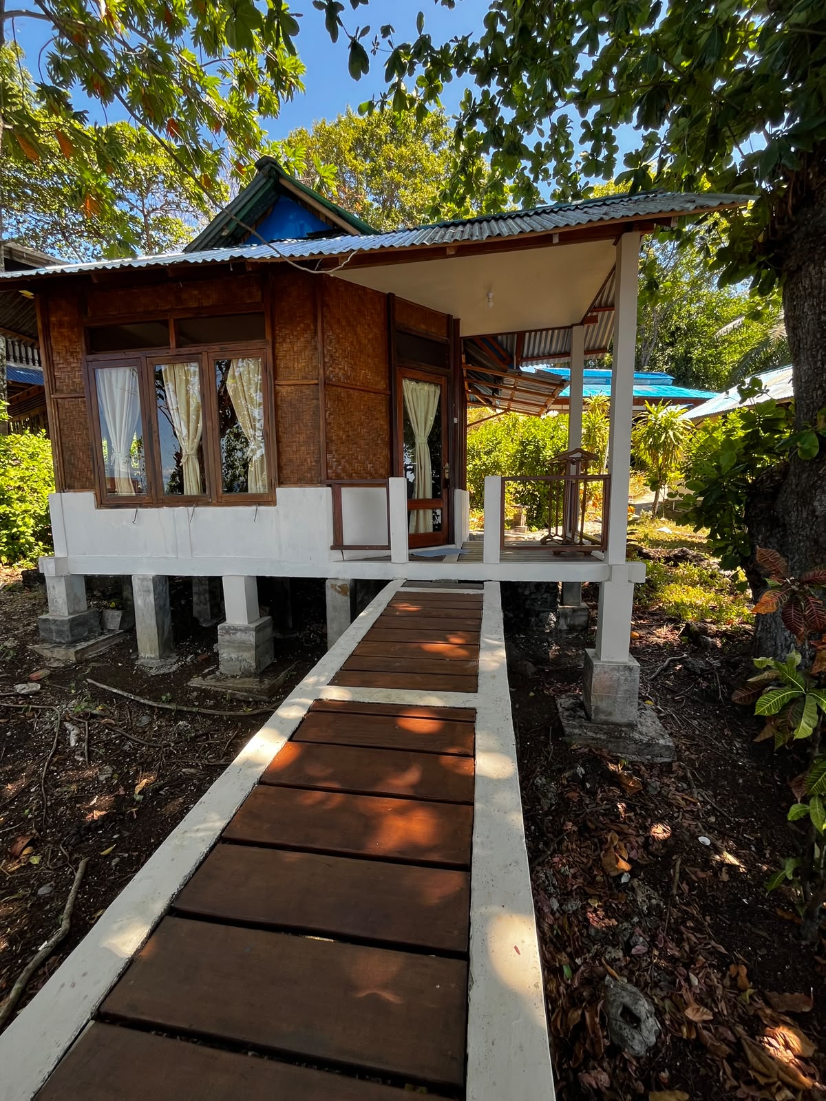 Seafront Bungalow photo
